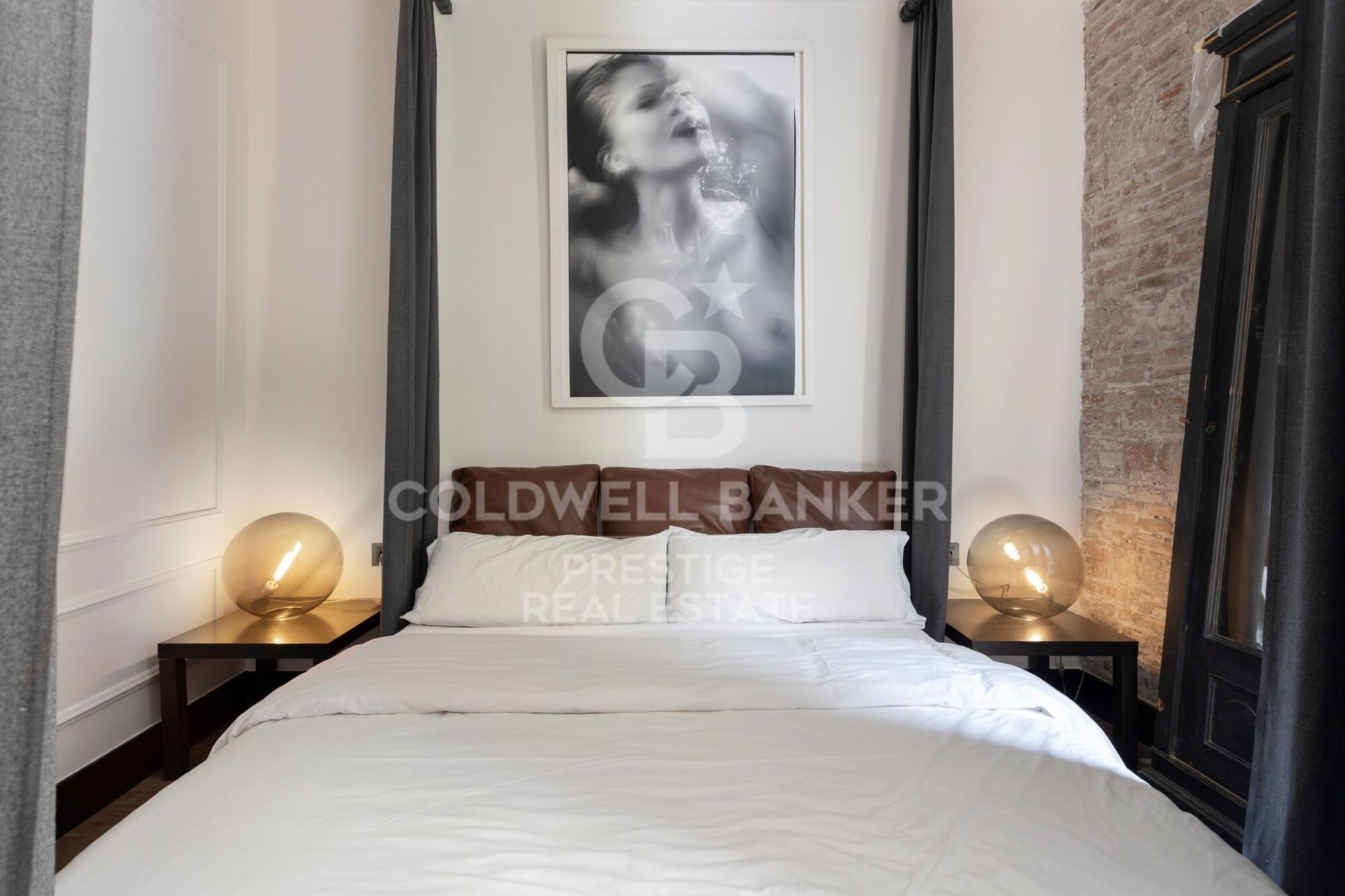 For sale newly refurbished flat in the Born area