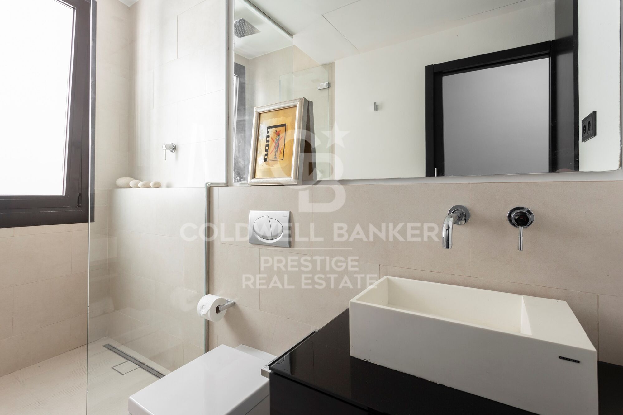 For sale newly refurbished flat in the Born area