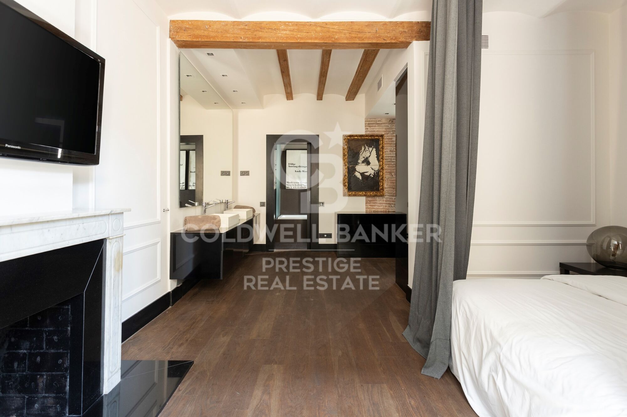 For sale newly refurbished flat in the Born area