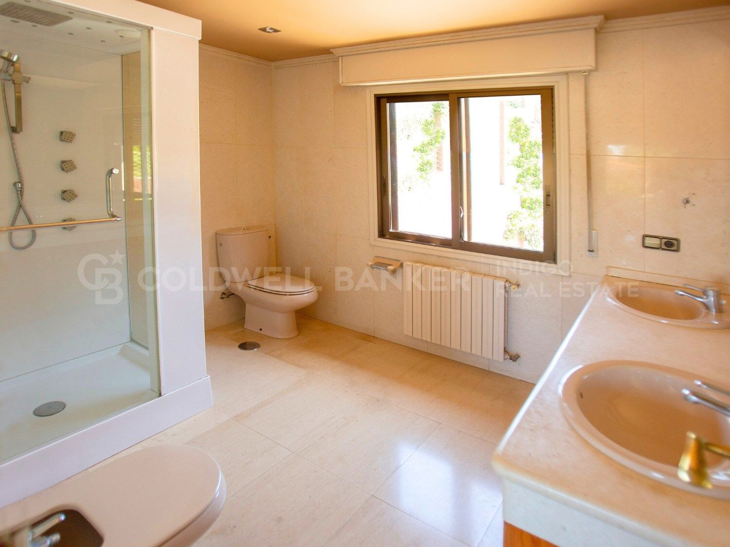 Luxusvilla in Sanxenxo, Spanien mit privatem Weinberg