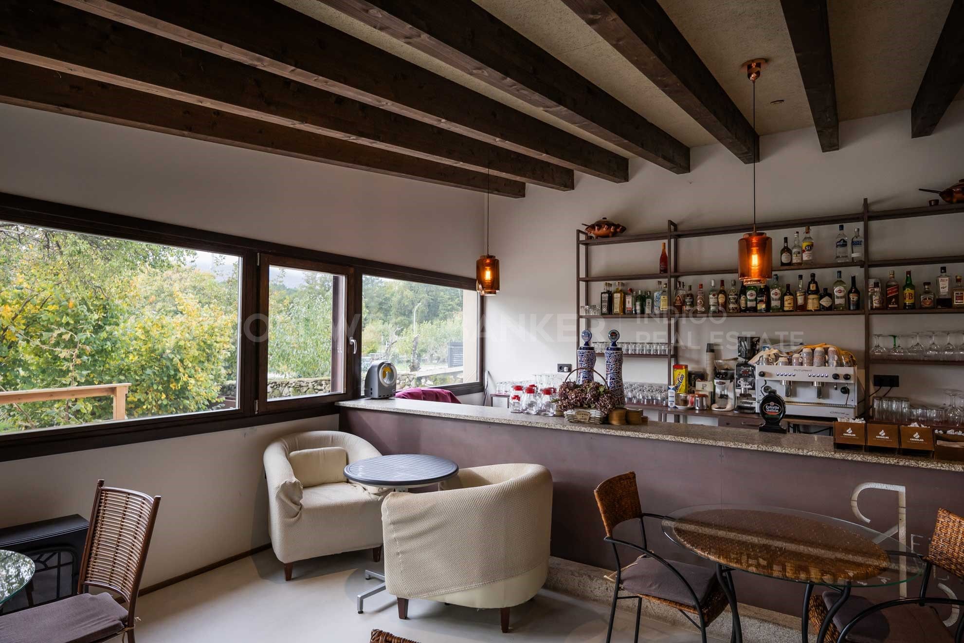 Maison de maître du XVIIe siècle avec une valeur historique énorme, restaurée en 2019