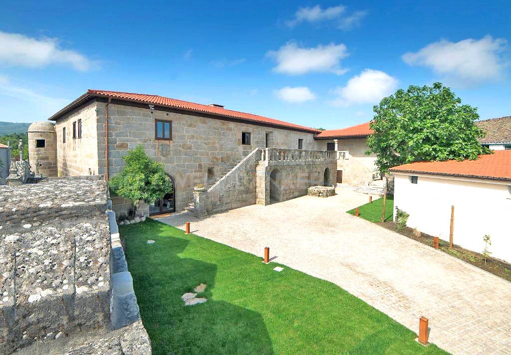Espectacular pazo del siglo XVII en el corazón de la Ribeira Sacra