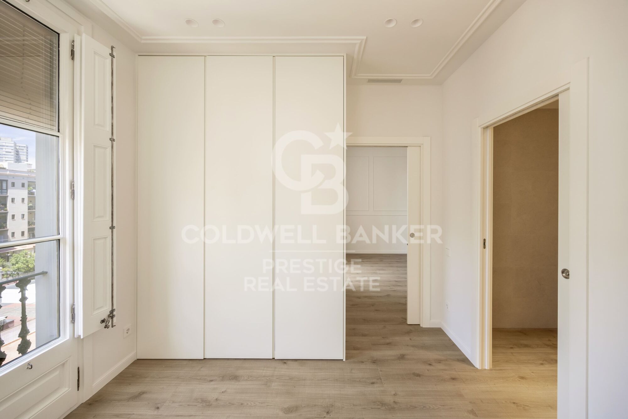 Refurbished flat for sale in Eixample