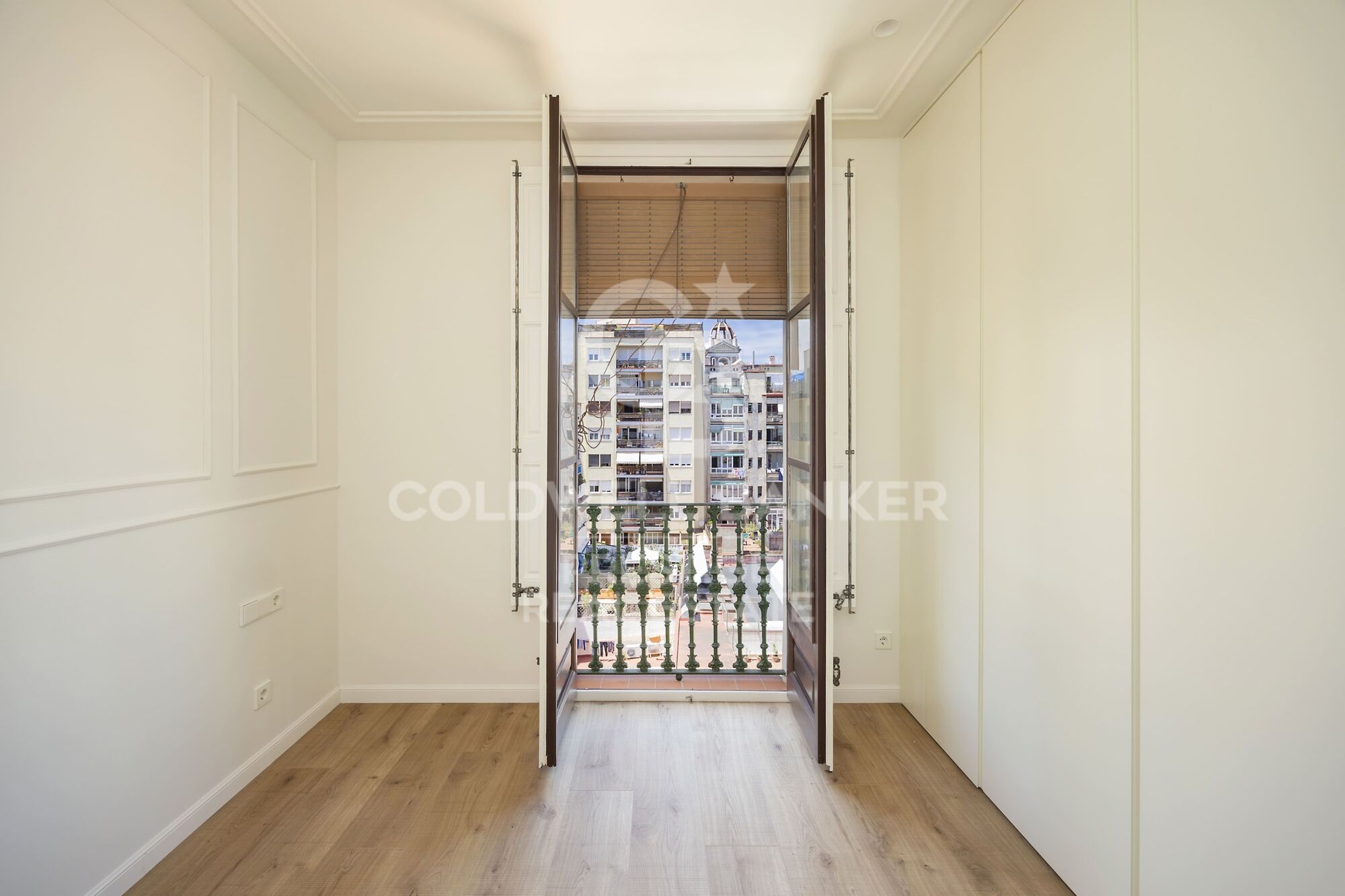 Piso reformado en venta en Eixample