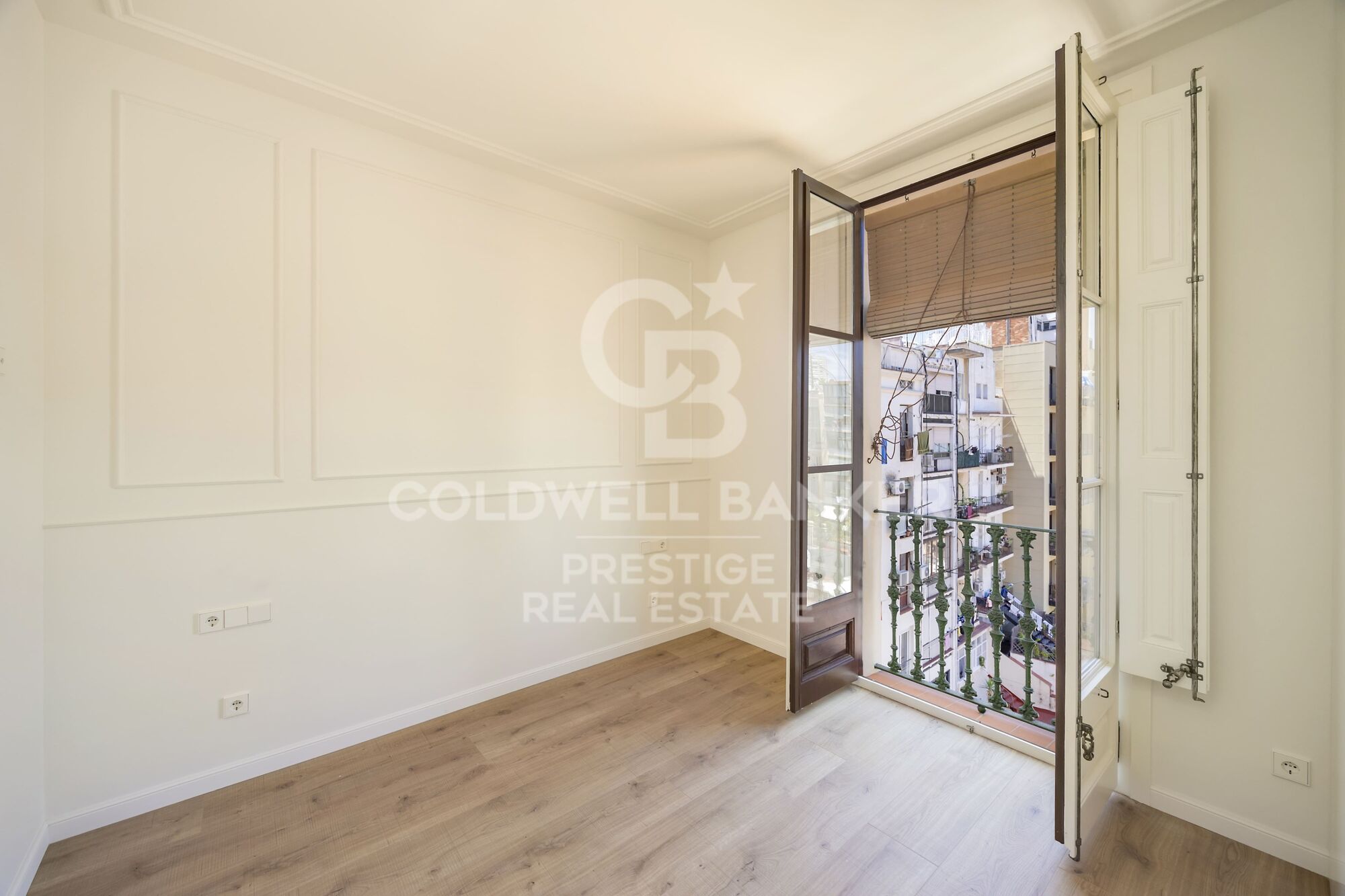 Piso reformado en venta en Eixample