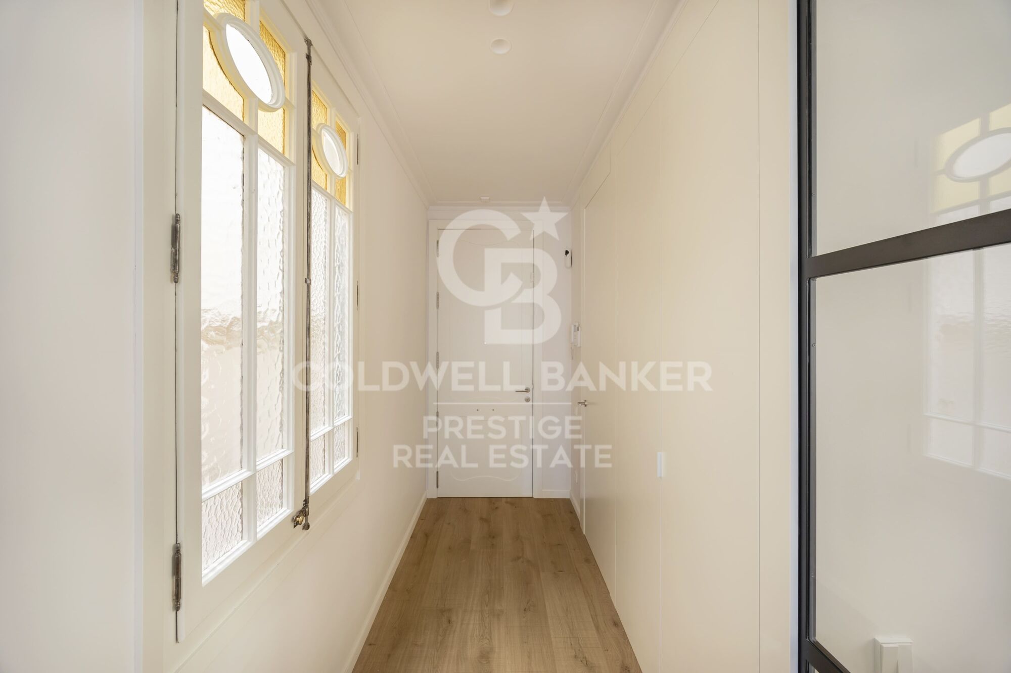 Refurbished flat for sale in Eixample