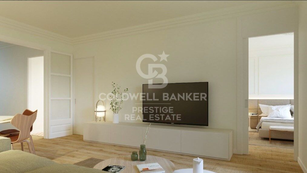 Refurbished flat for sale in Eixample