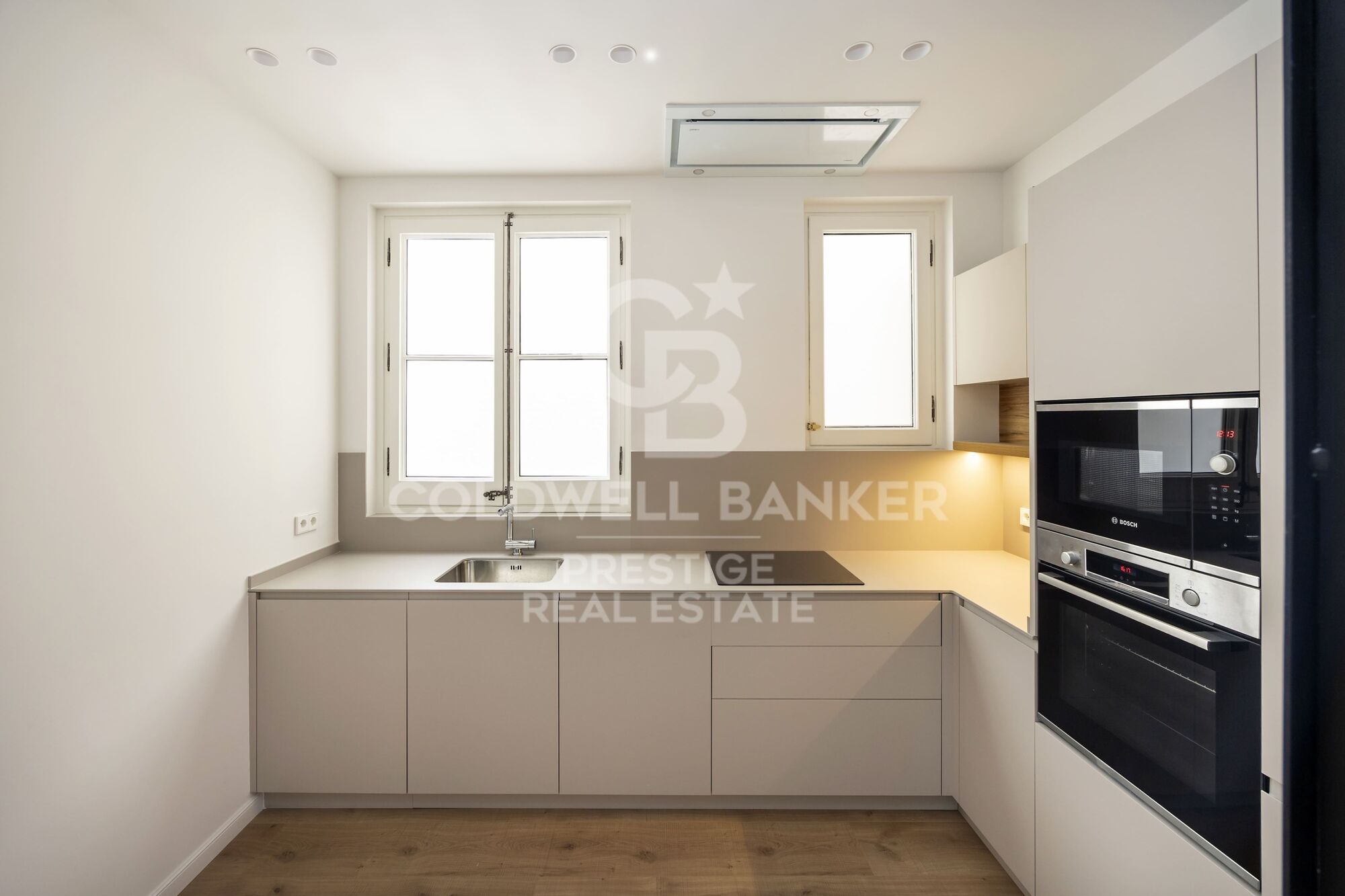 Refurbished flat for sale in Eixample