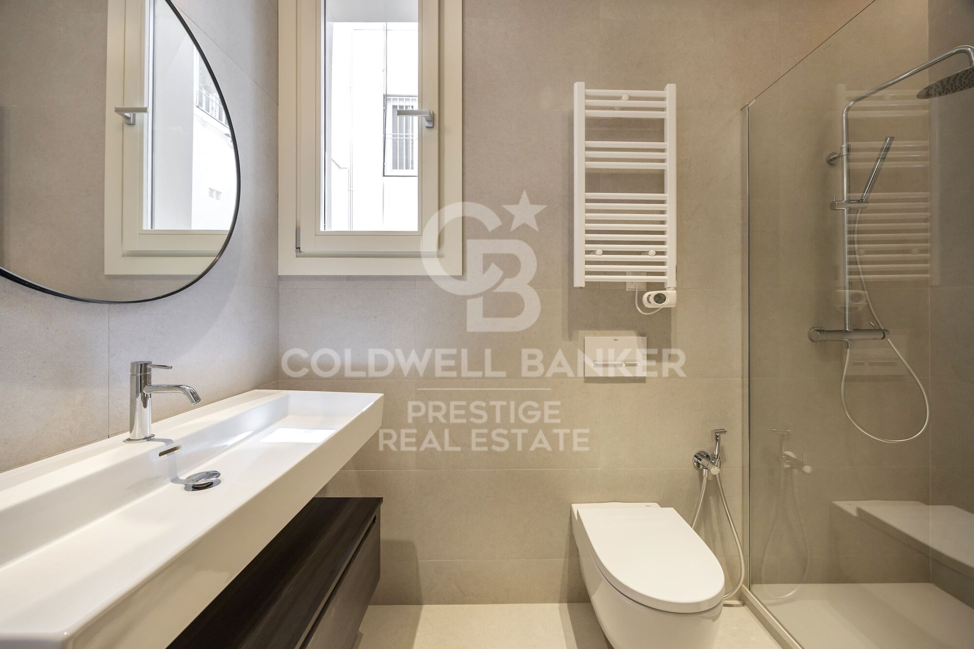 Refurbished flat for sale in Eixample