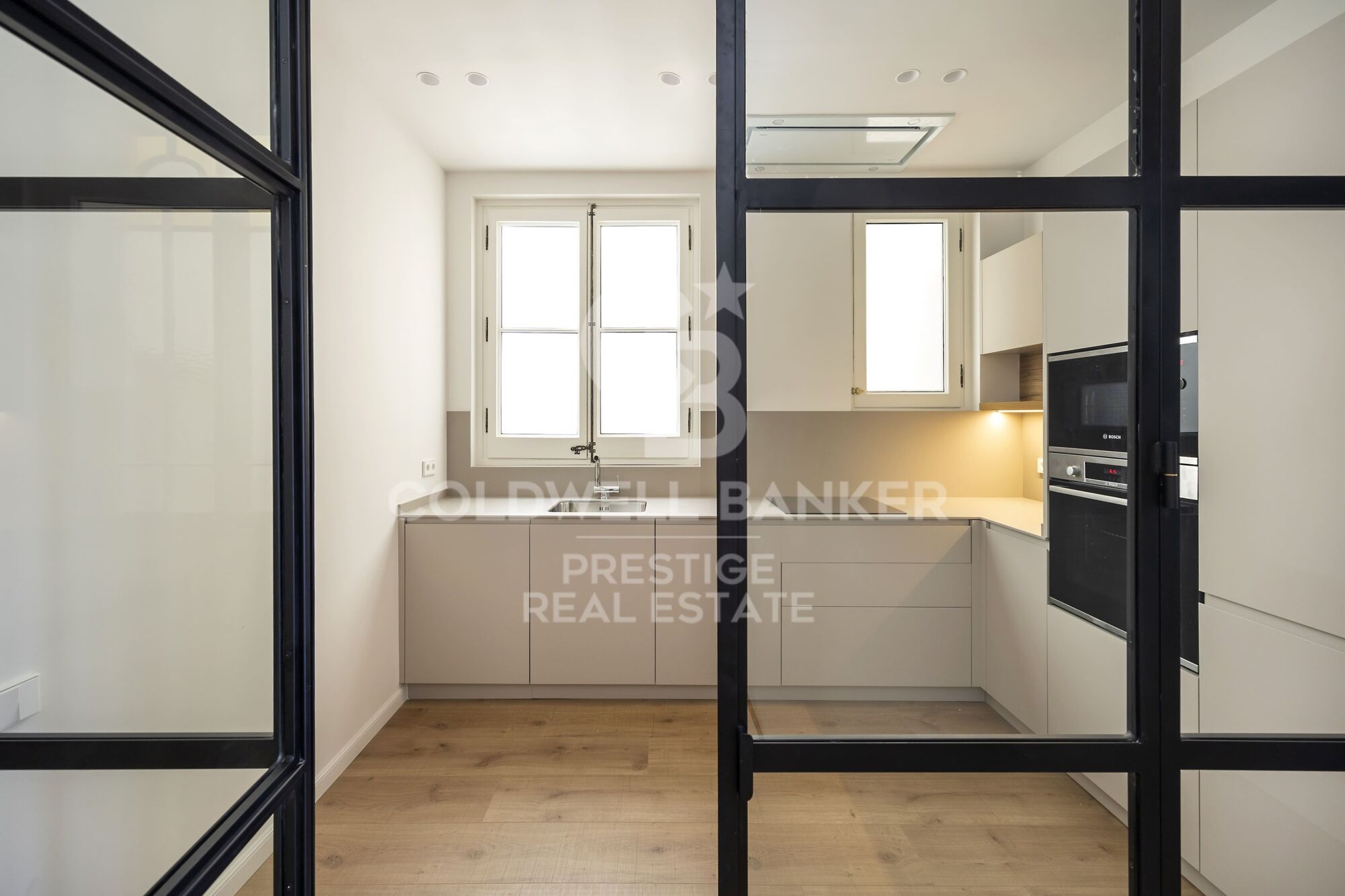 Refurbished flat for sale in Eixample