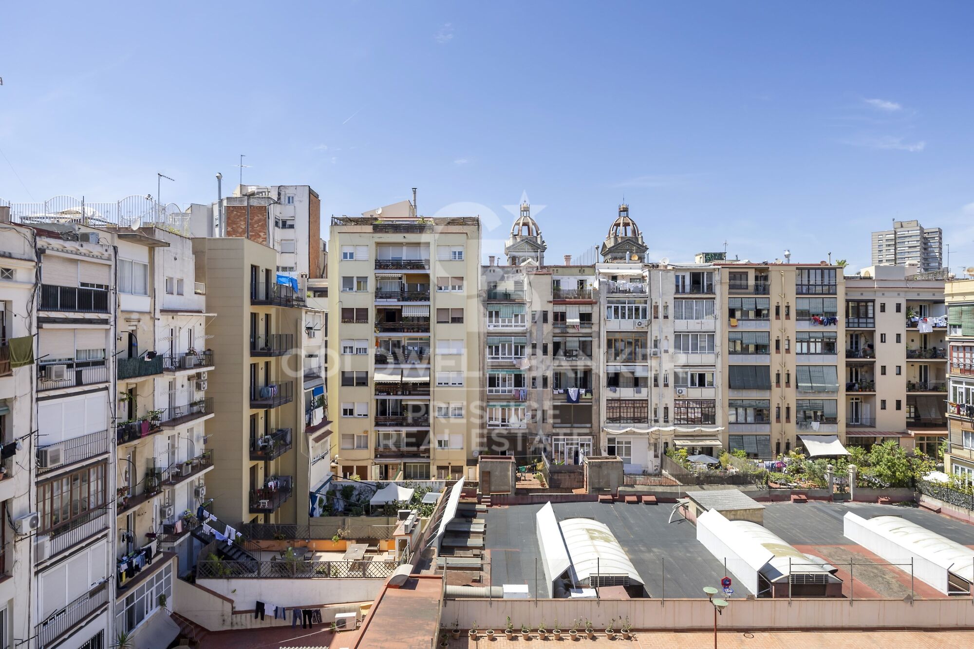 Refurbished flat for sale in Eixample