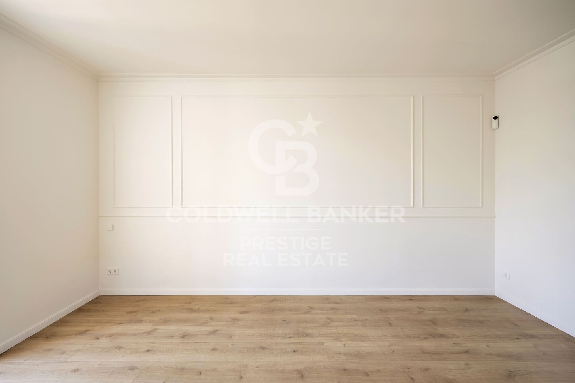 Refurbished flat for sale in Eixample
