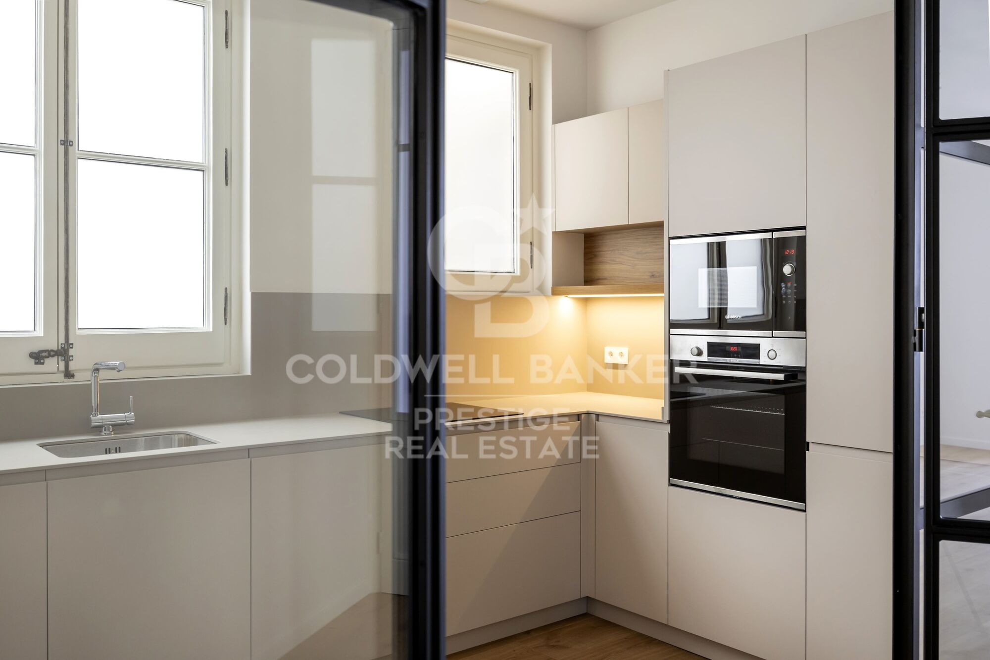 Refurbished flat for sale in Eixample