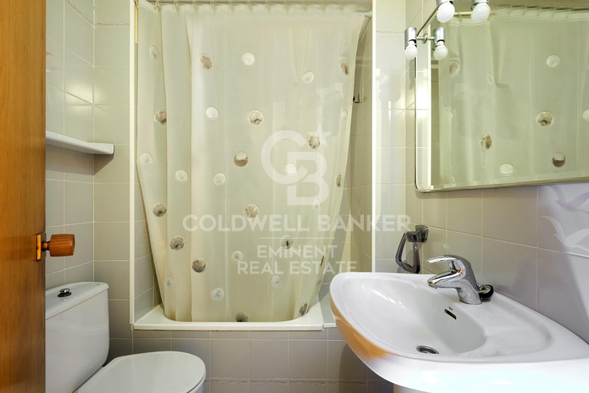 Beachfront Apartment - Calafell Beach