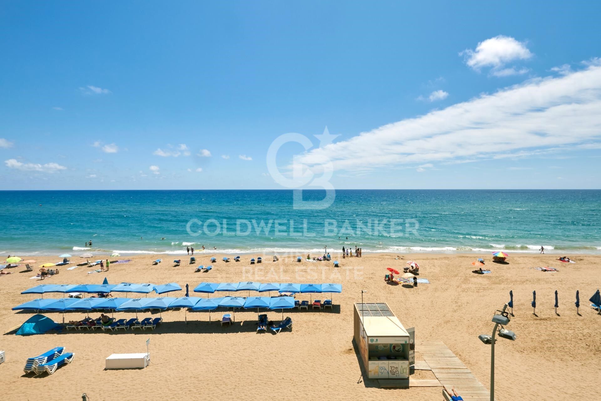 Beachfront Apartment - Calafell Beach