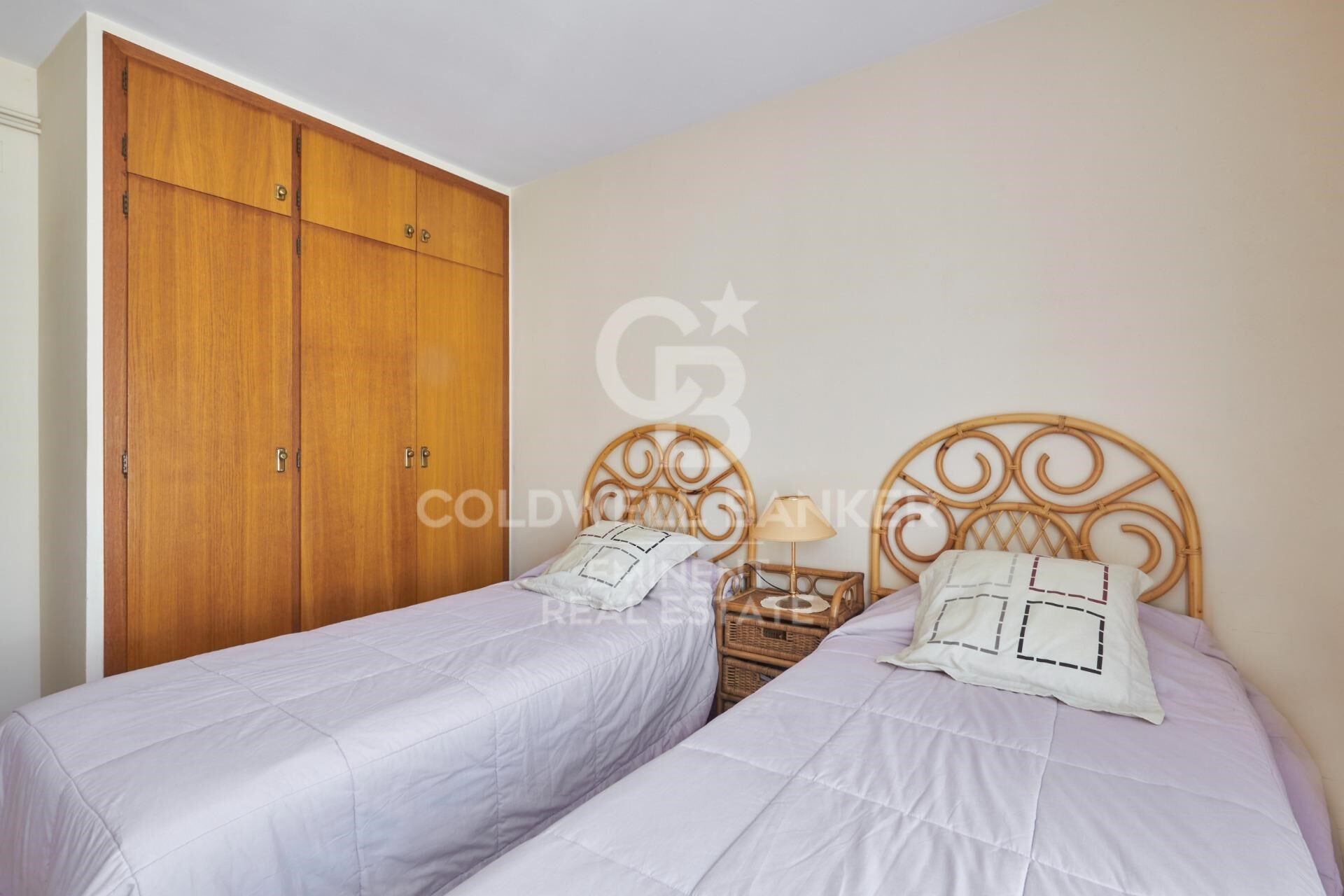 Beachfront Apartment - Calafell Beach