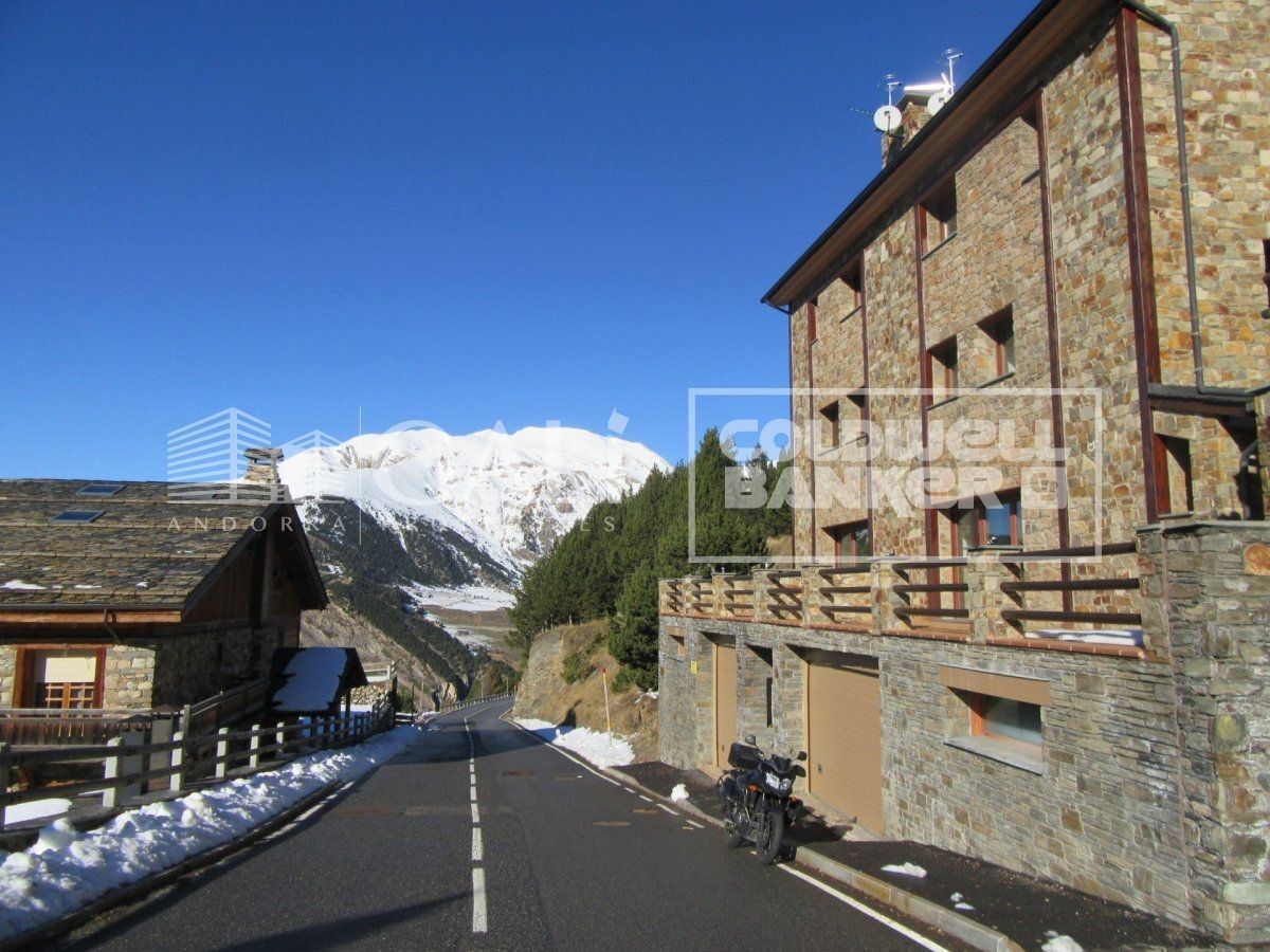 Villa 4 Bedrooms Sale Canillo