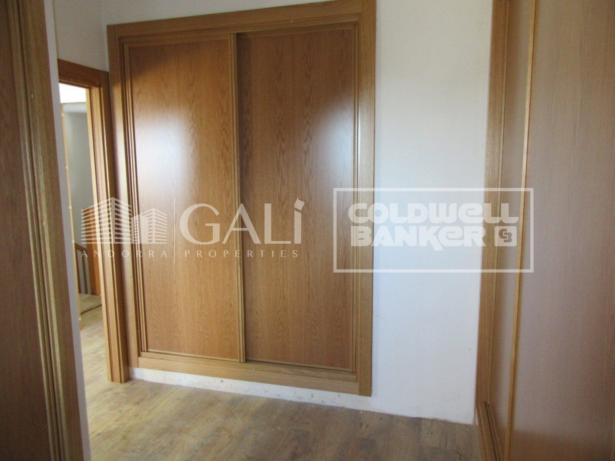 Maison Mitoyenne 5 Pièces Acheter Andorra la Vella