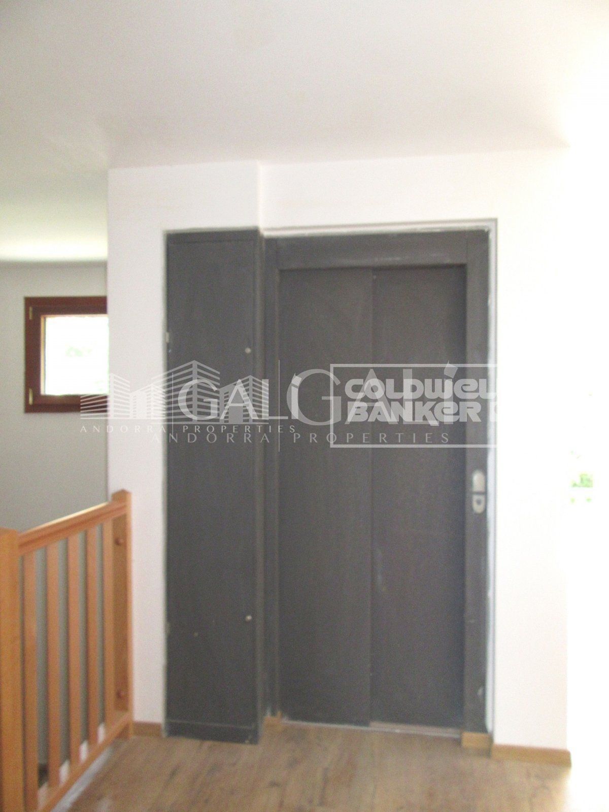 Town House 4 Bedrooms Sale Canillo