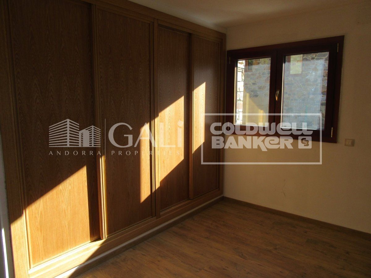 Vivienda adosada 4 habitaciones Venta Canillo