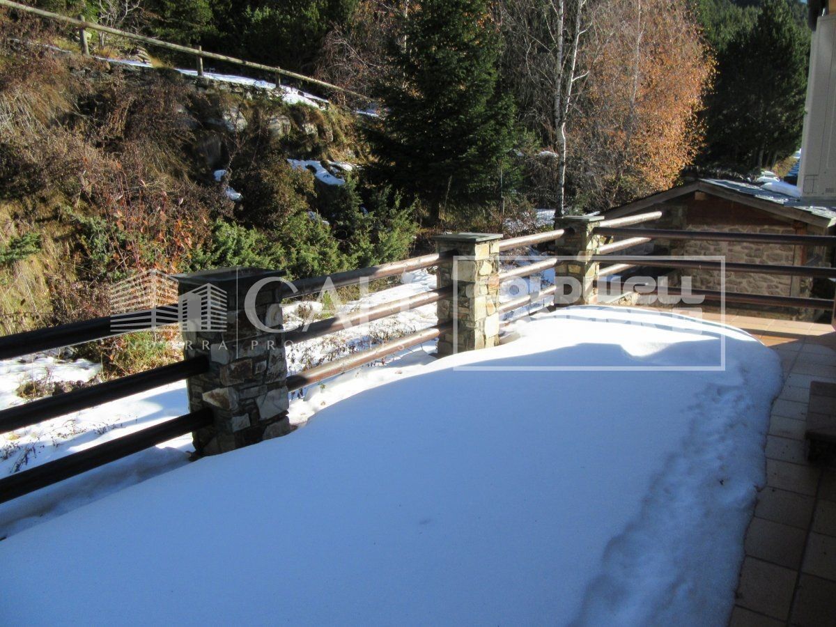 Town House 4 Bedrooms Sale Canillo
