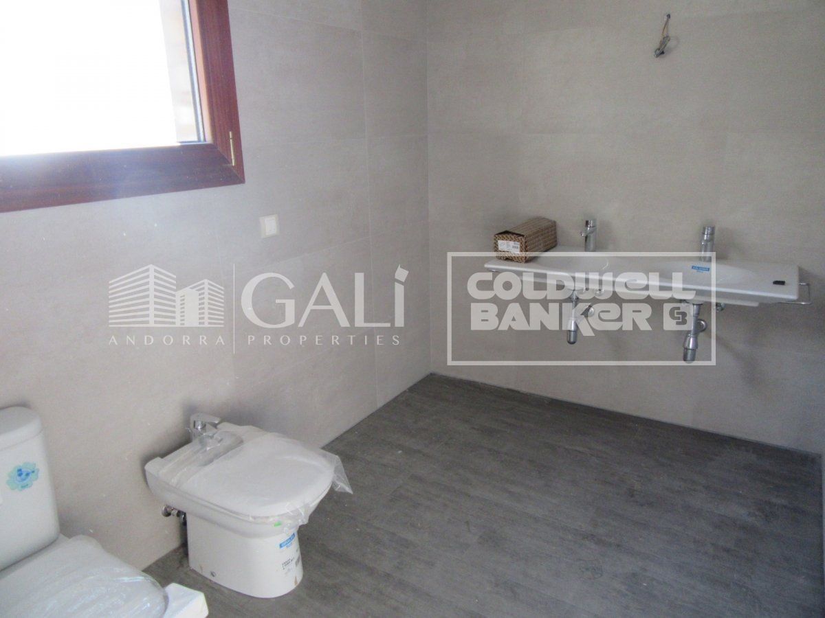 Vivienda adosada 4 habitaciones Venta Canillo