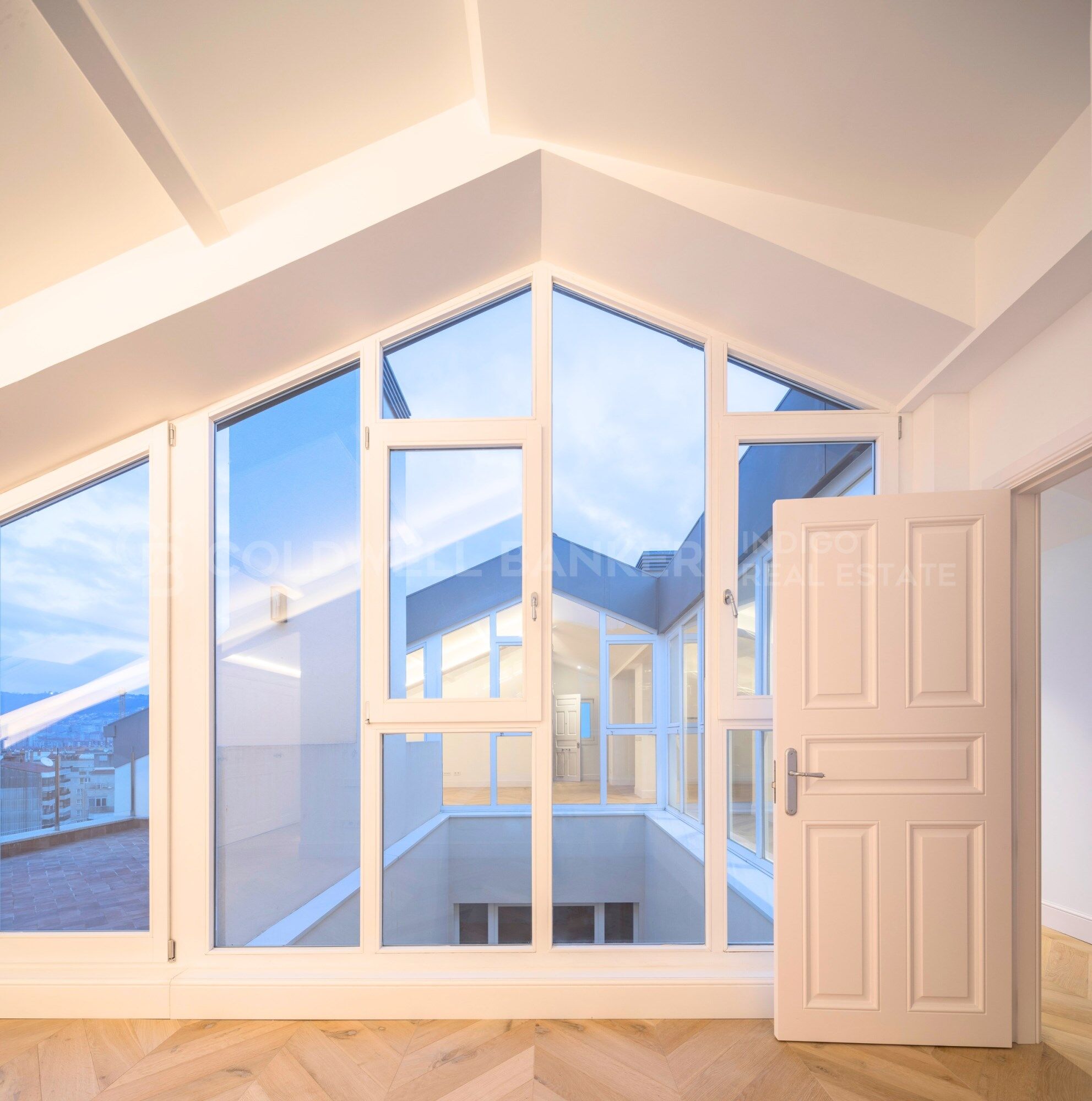 Penthouse 4 Bedrooms Sale Vigo