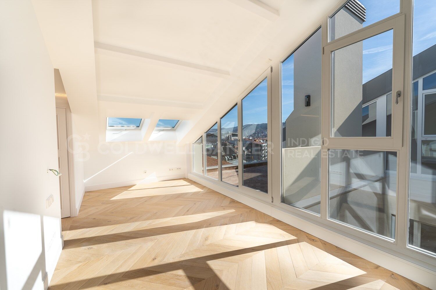 Penthouse 4 Bedrooms Sale Vigo