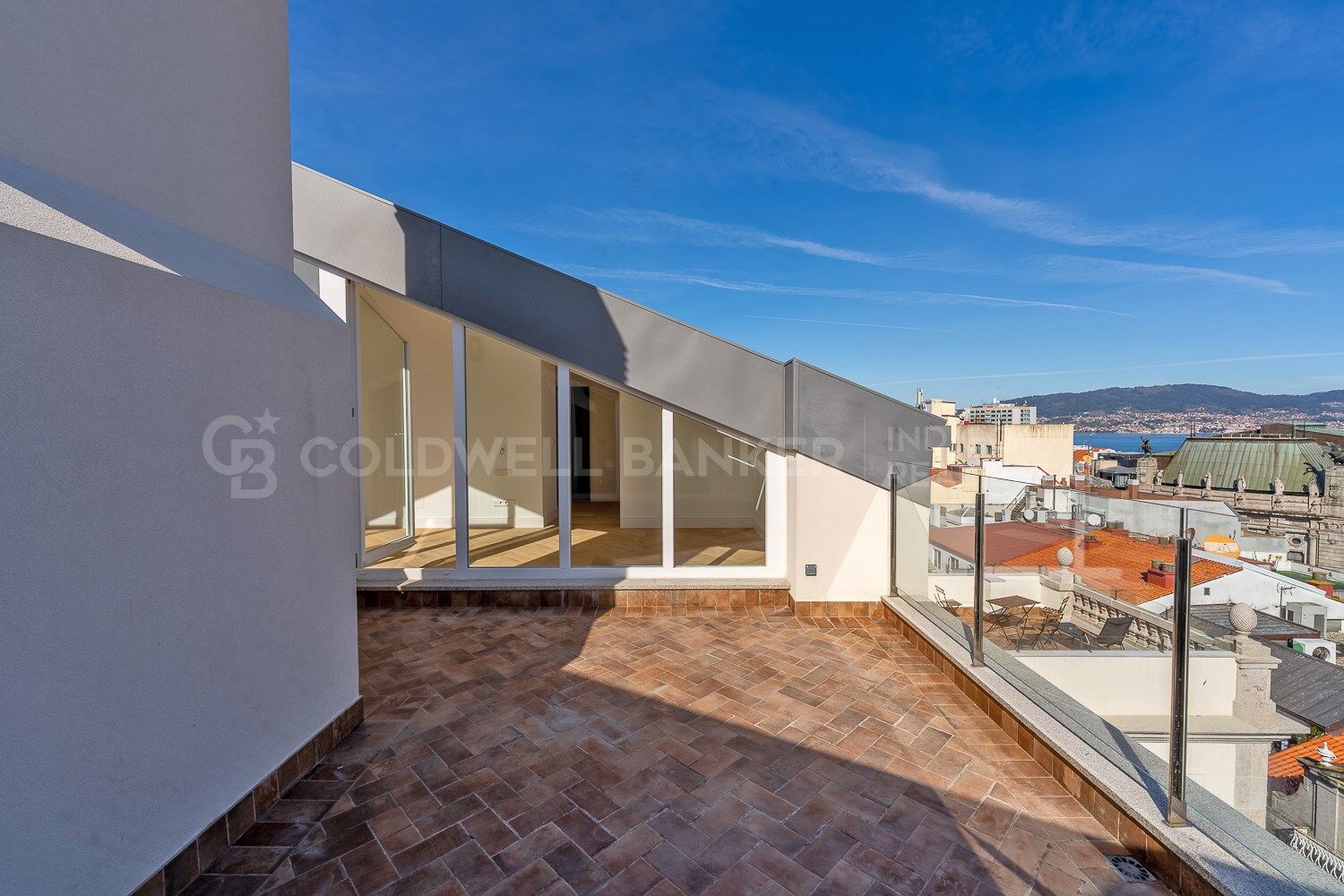 Ático de lujo en el centro de Vigo - Obra nueva