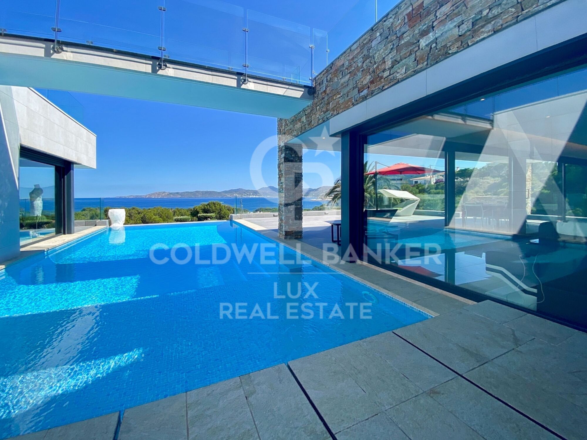 Luxuriöse Villa am Strand in Llançà, Costa Brava