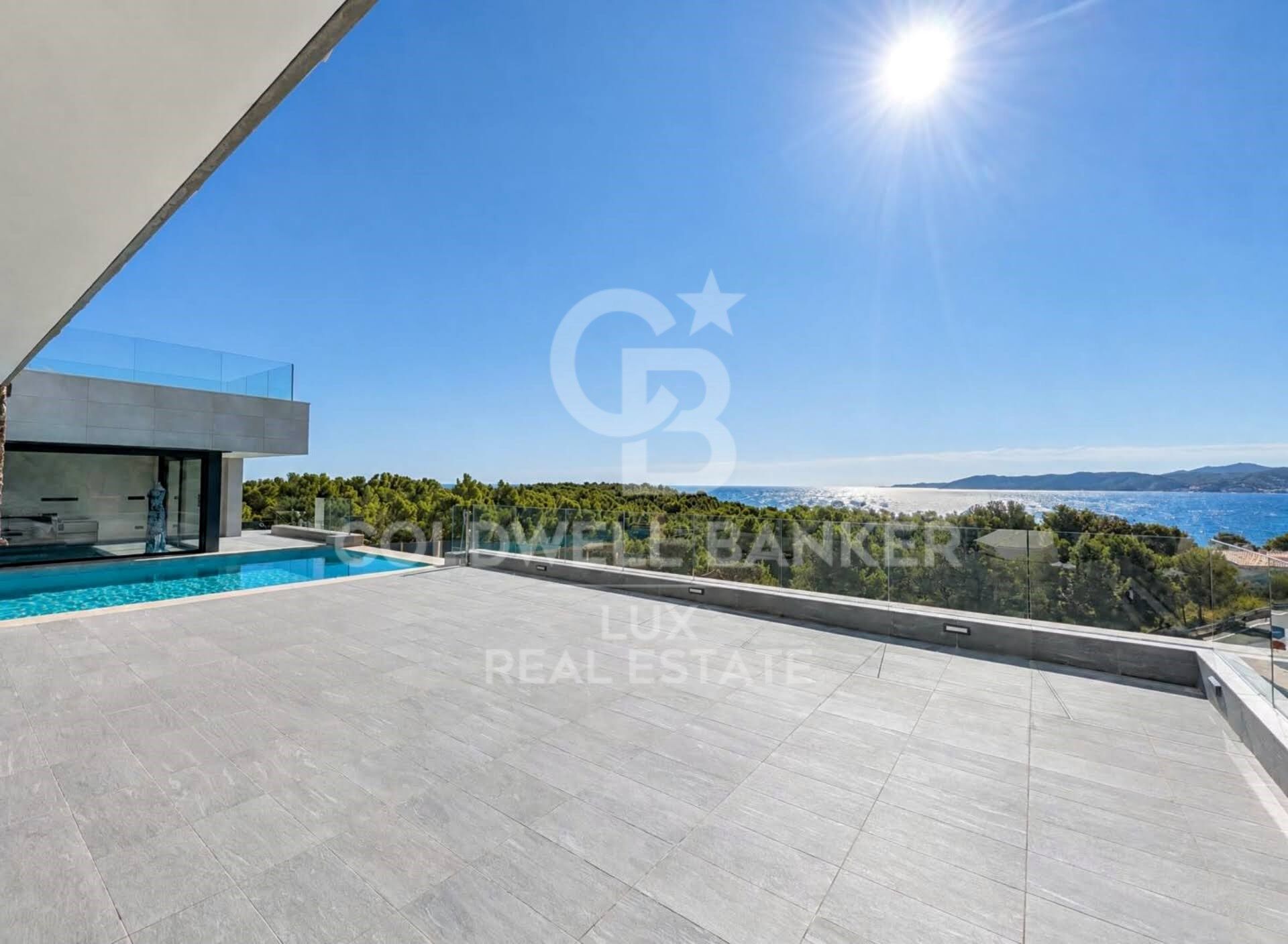 Luxury seafront villa for sale in Llançà, Costa Brava