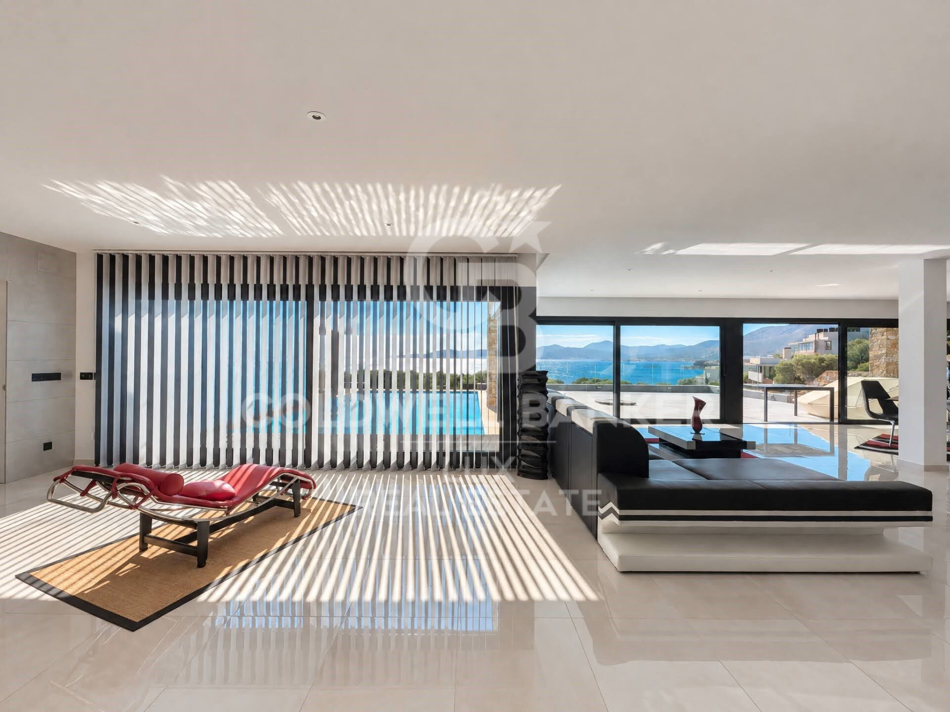 Luxury seafront villa for sale in Llançà, Costa Brava