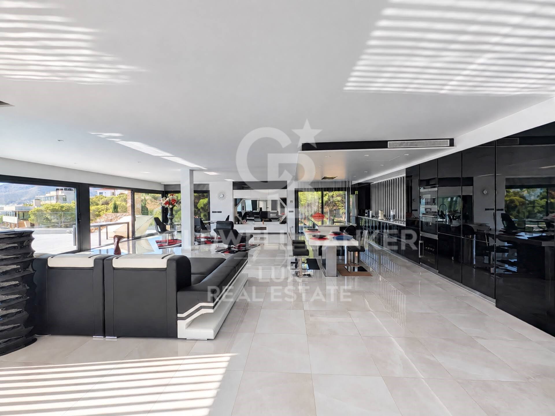 Luxury seafront villa for sale in Llançà, Costa Brava