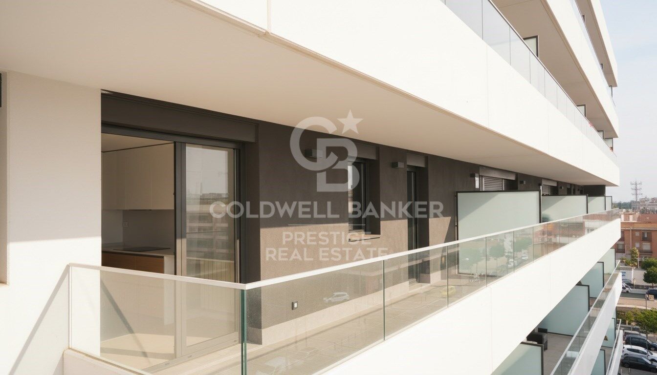 Promoción de obra nueva con piscina y parking. Gorg, Badalona