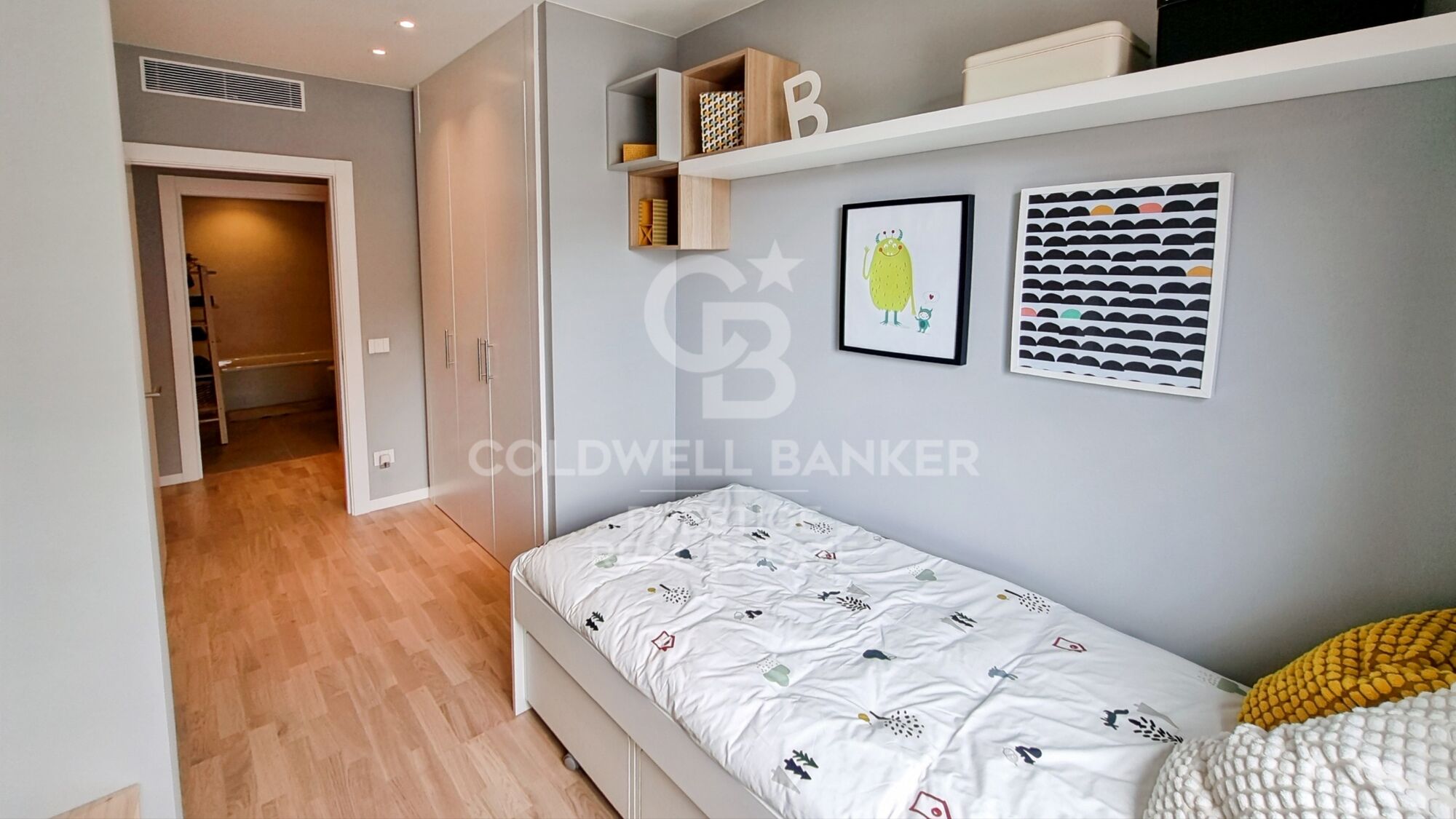 Neubauprojekt mit Swimmingpool und Parkplatz. Gorg, Badalona