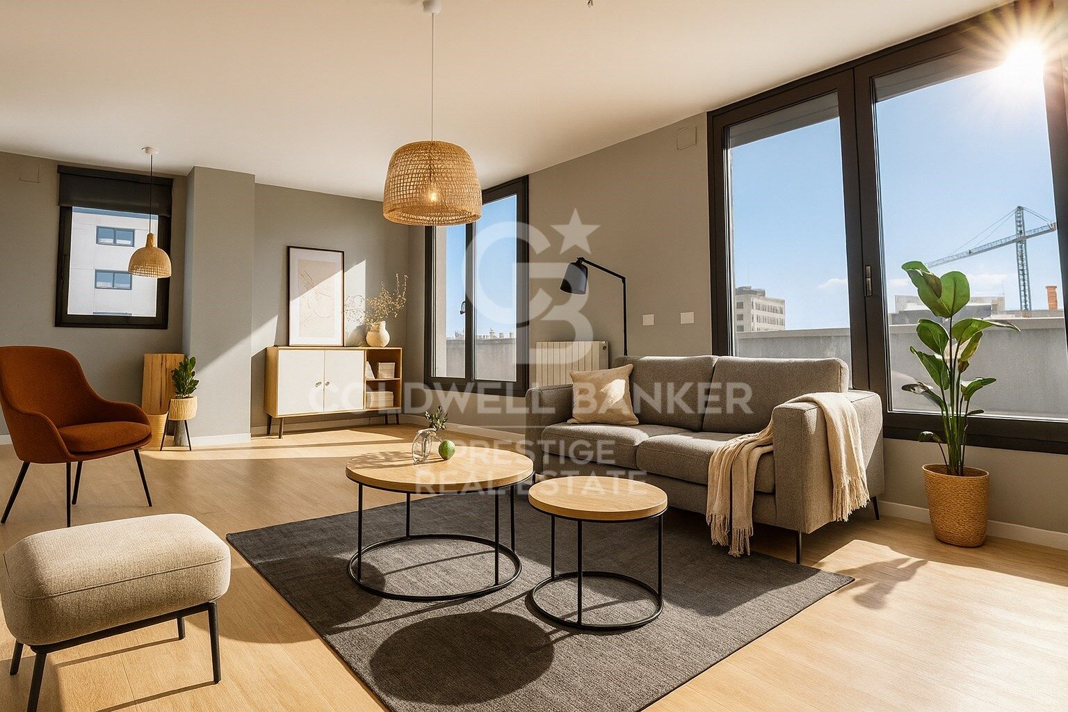New development with swimming pool and parking. Gorg, Badalona