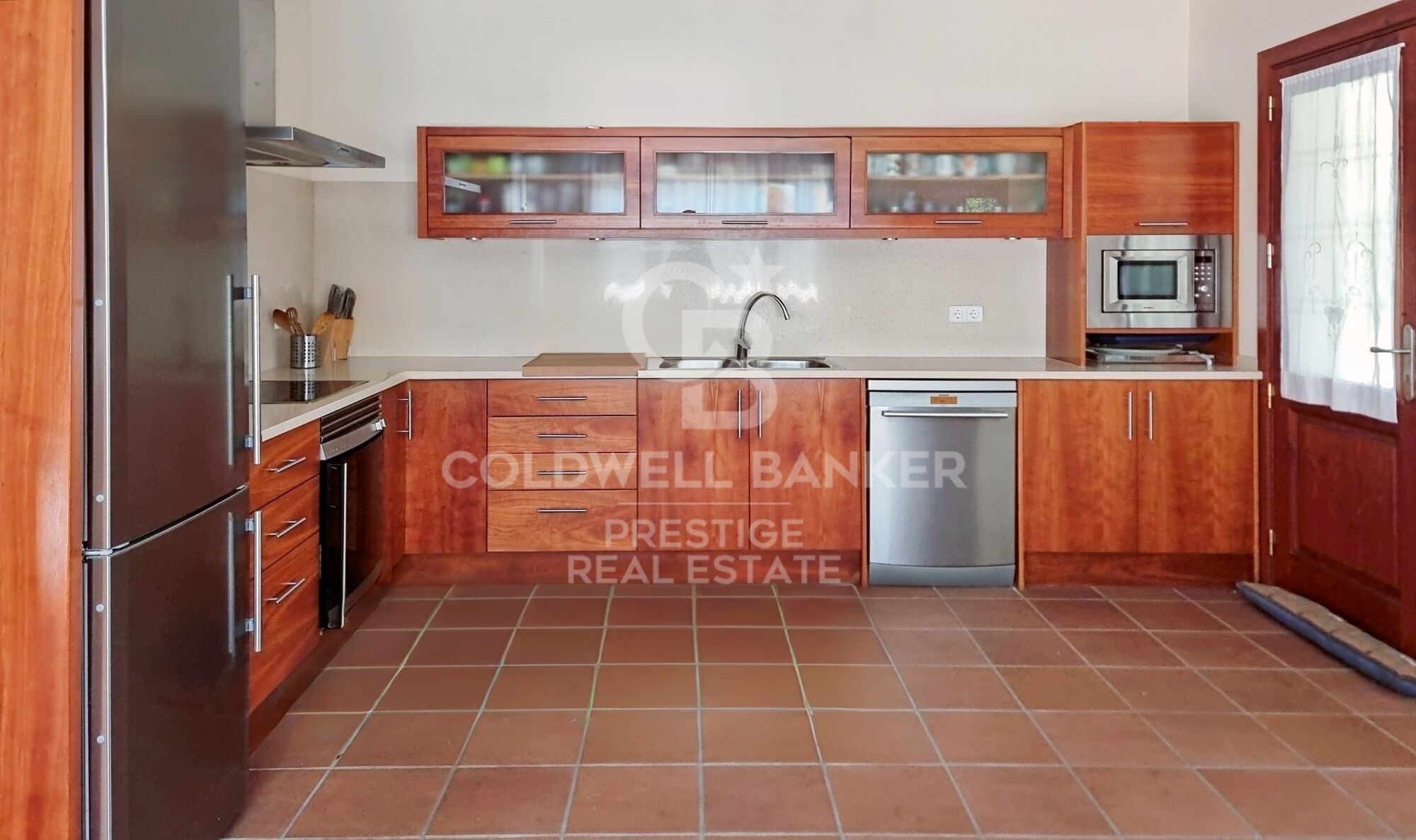 Country house with sea views and large plot in front of Sant Andreu de Llavaneres Golf.