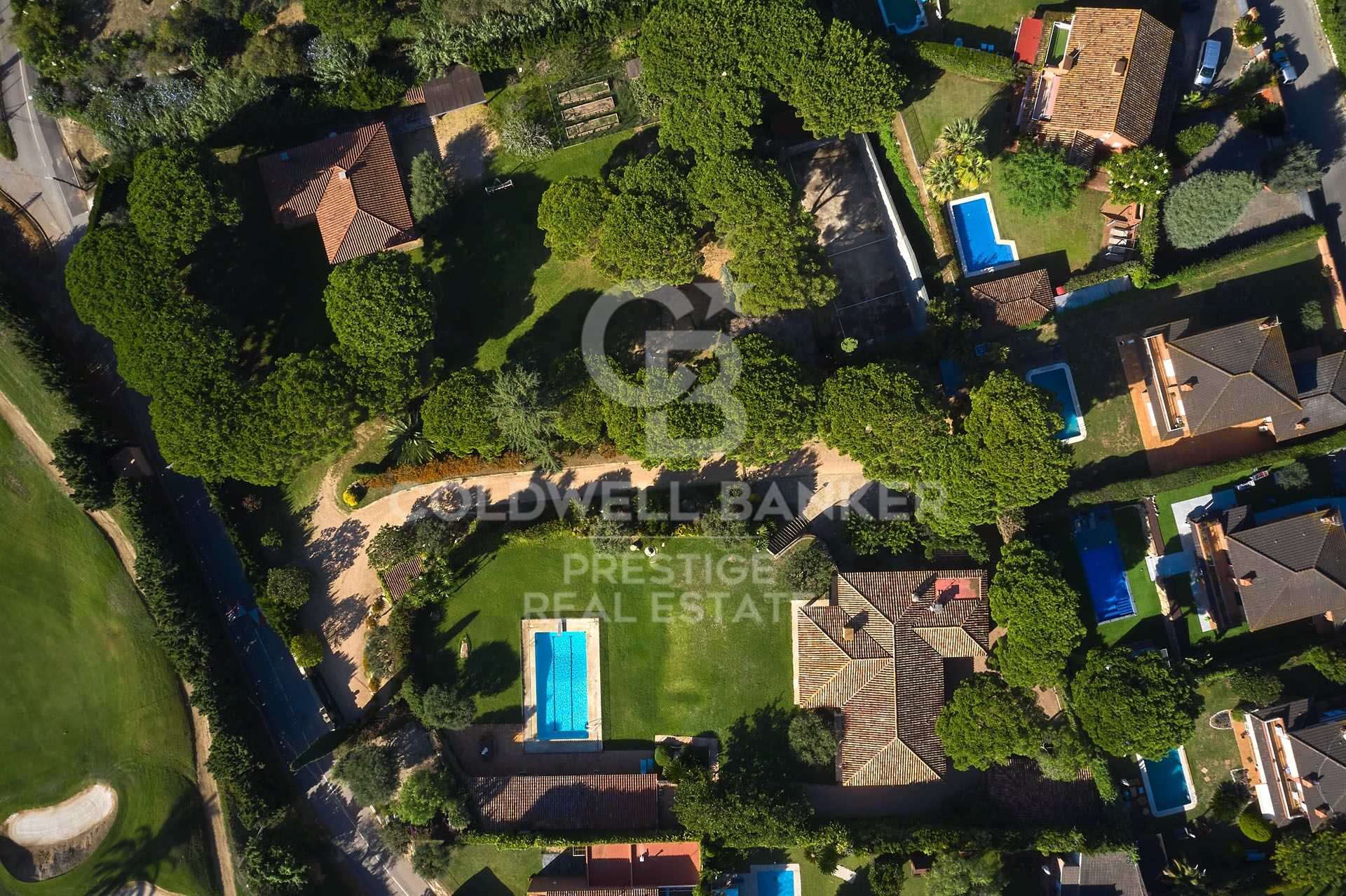 Wohnhaus mit Meerblick, vor dem Golfplatz, in Sant Andreu de Llavaneres.