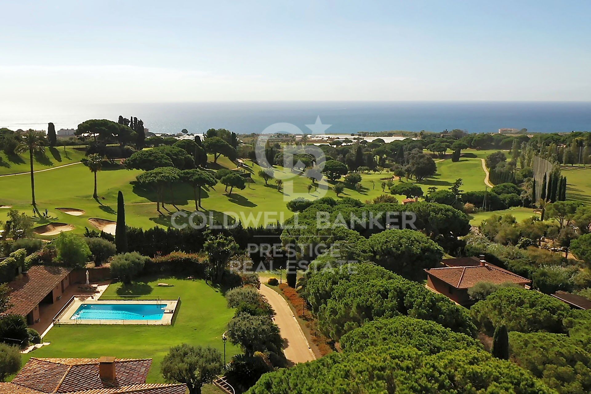 Maison avec vue sur la mer, en face du Golf, à Sant Andreu de Llavaneres.