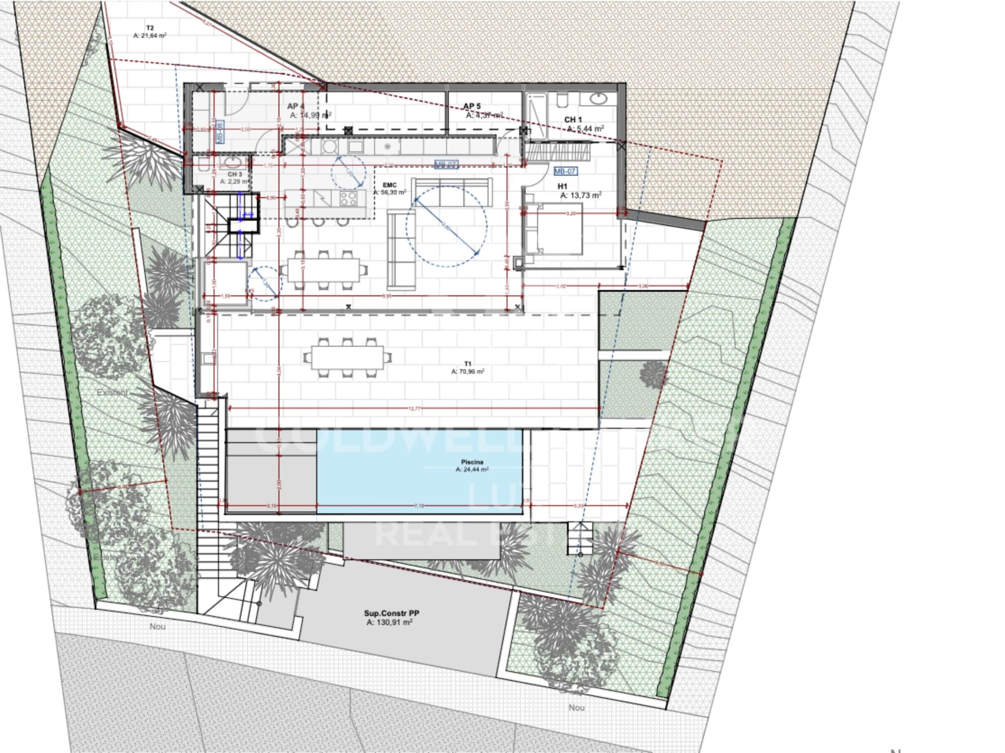 Villa con vistas al mar en Canyelles con trabajos estructurales totalmente terminados