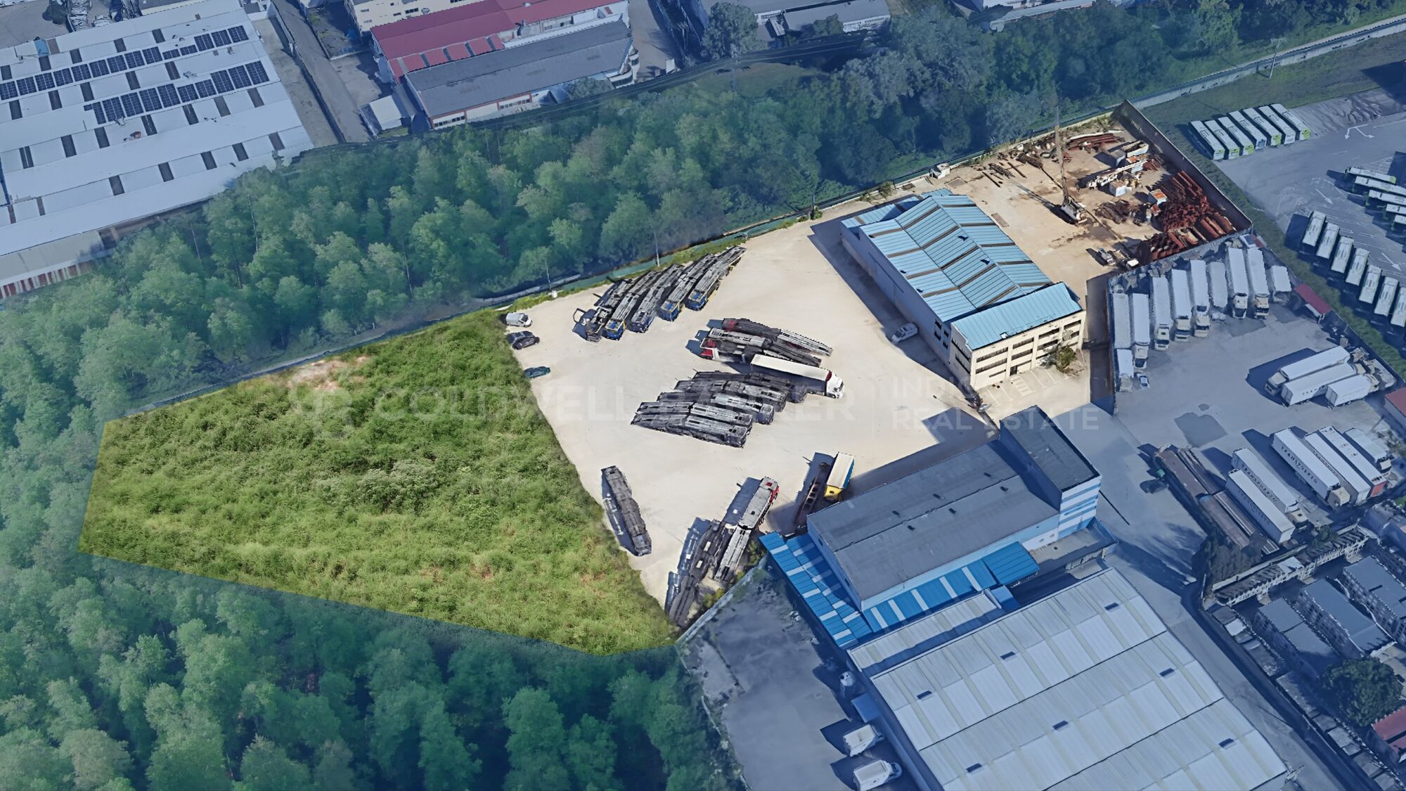 Nave industrial + oficinas, parcela de 15.000 m2 - Única en Vigo