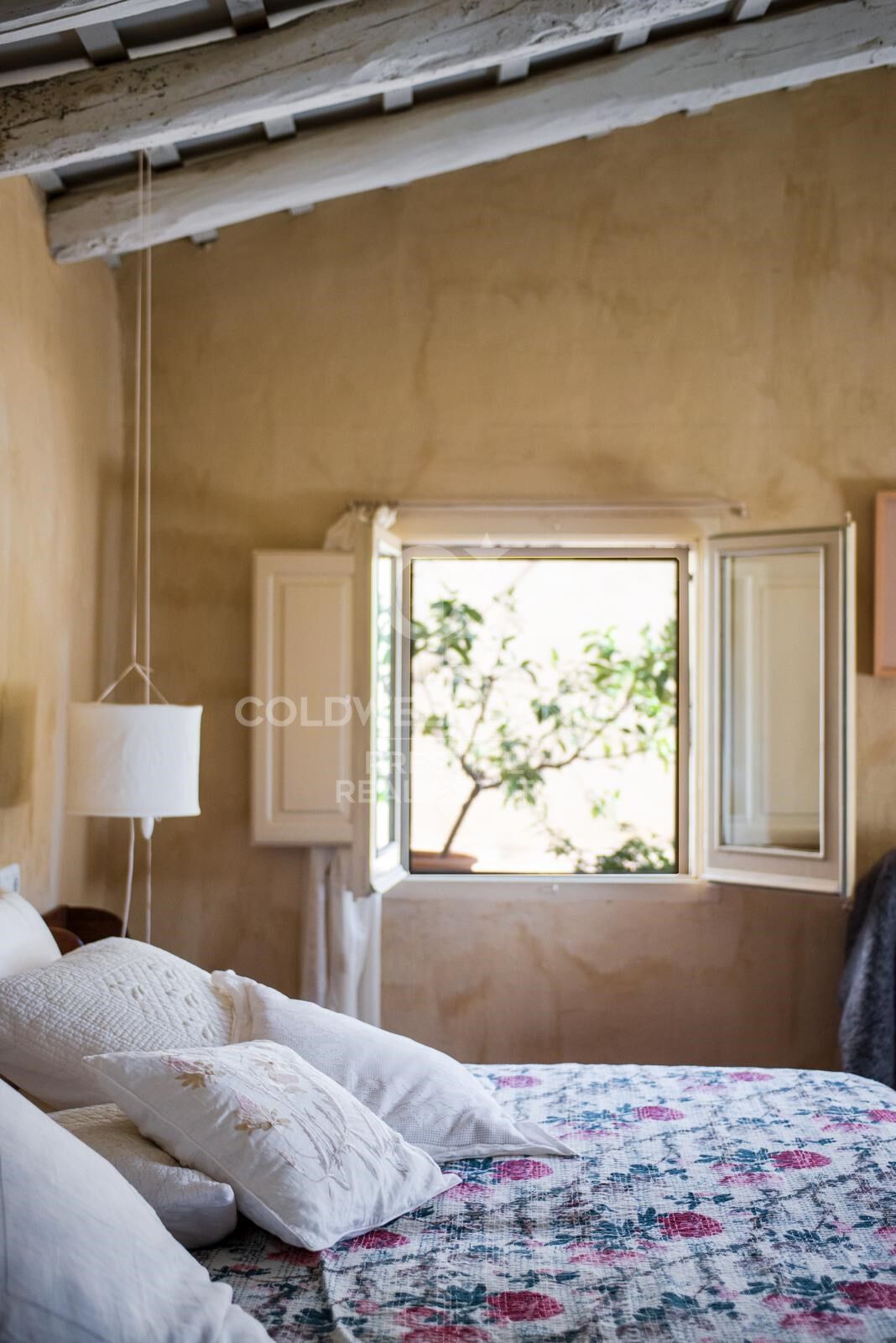 Imposantes Herrenhaus aus dem 16. Jahrhundert: Ein historisches Juwel zum Verkauf im Alt Empordà.