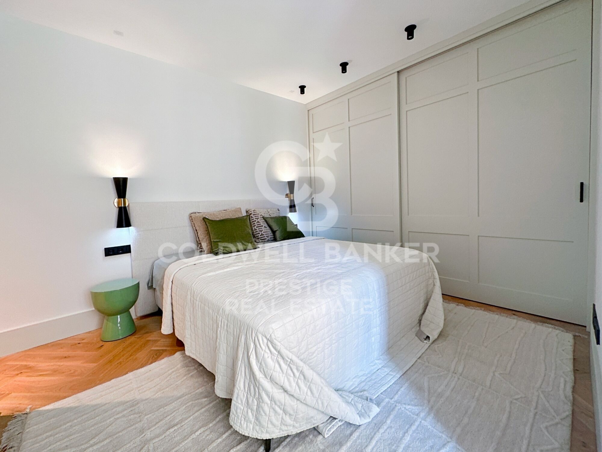 Appartement neuf exclusif dans un immeuble rénové sur le Passeig de Sant Joan.