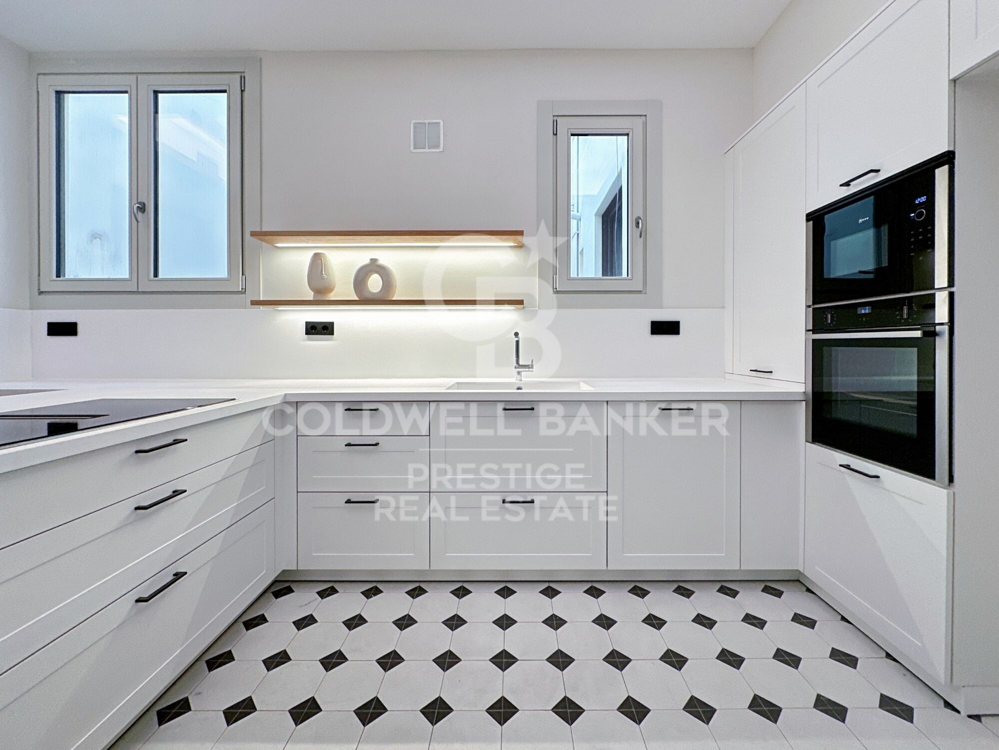 Appartement neuf exclusif dans un immeuble rénové sur le Passeig de Sant Joan.