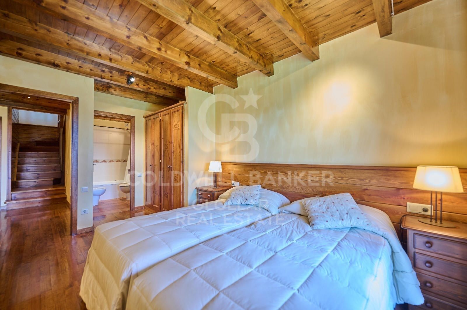 House 4 Bedrooms Triplex Sale Guils de Cerdanya
