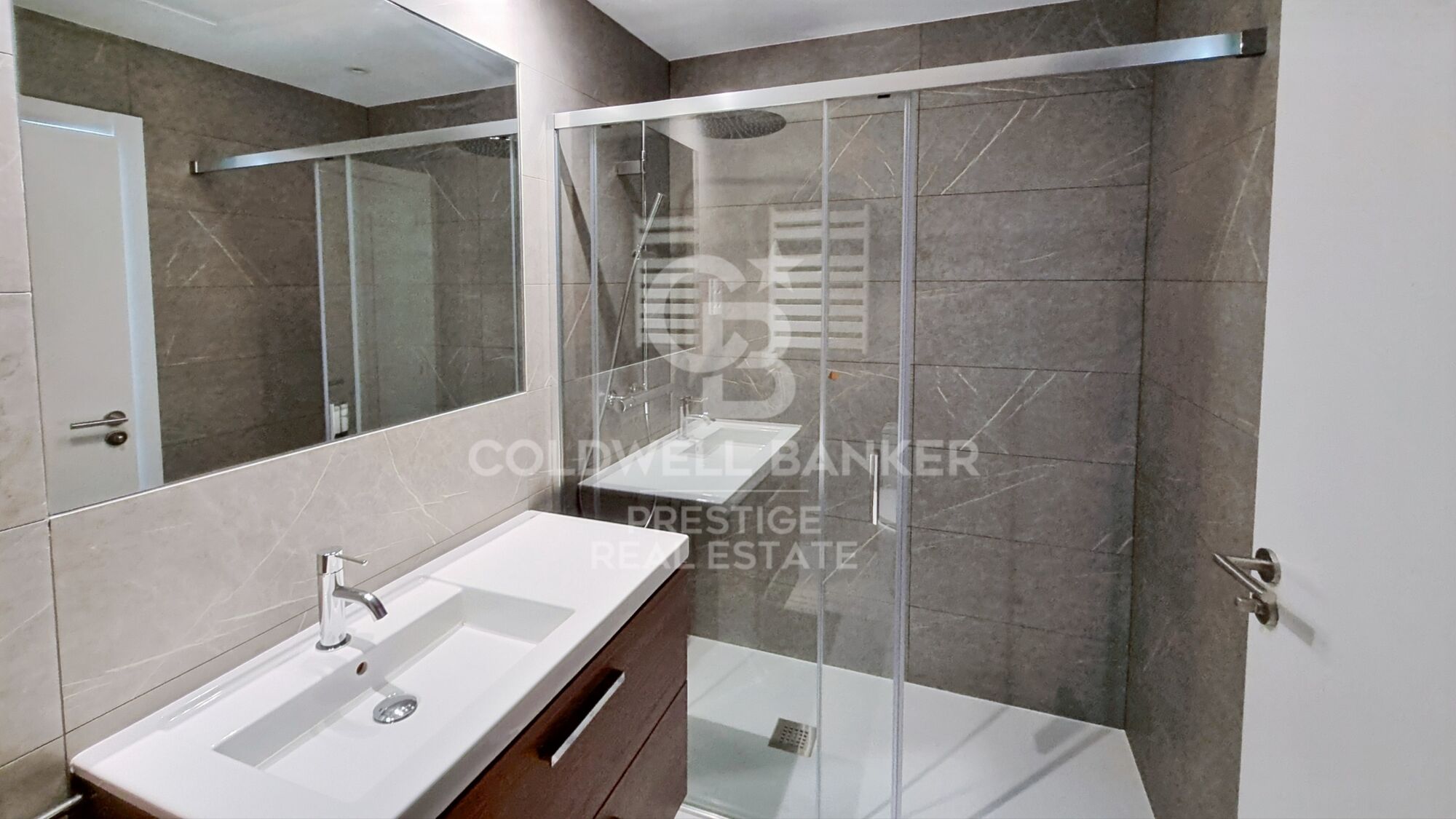 New construction apartment in Llavaneres delivered July 2025