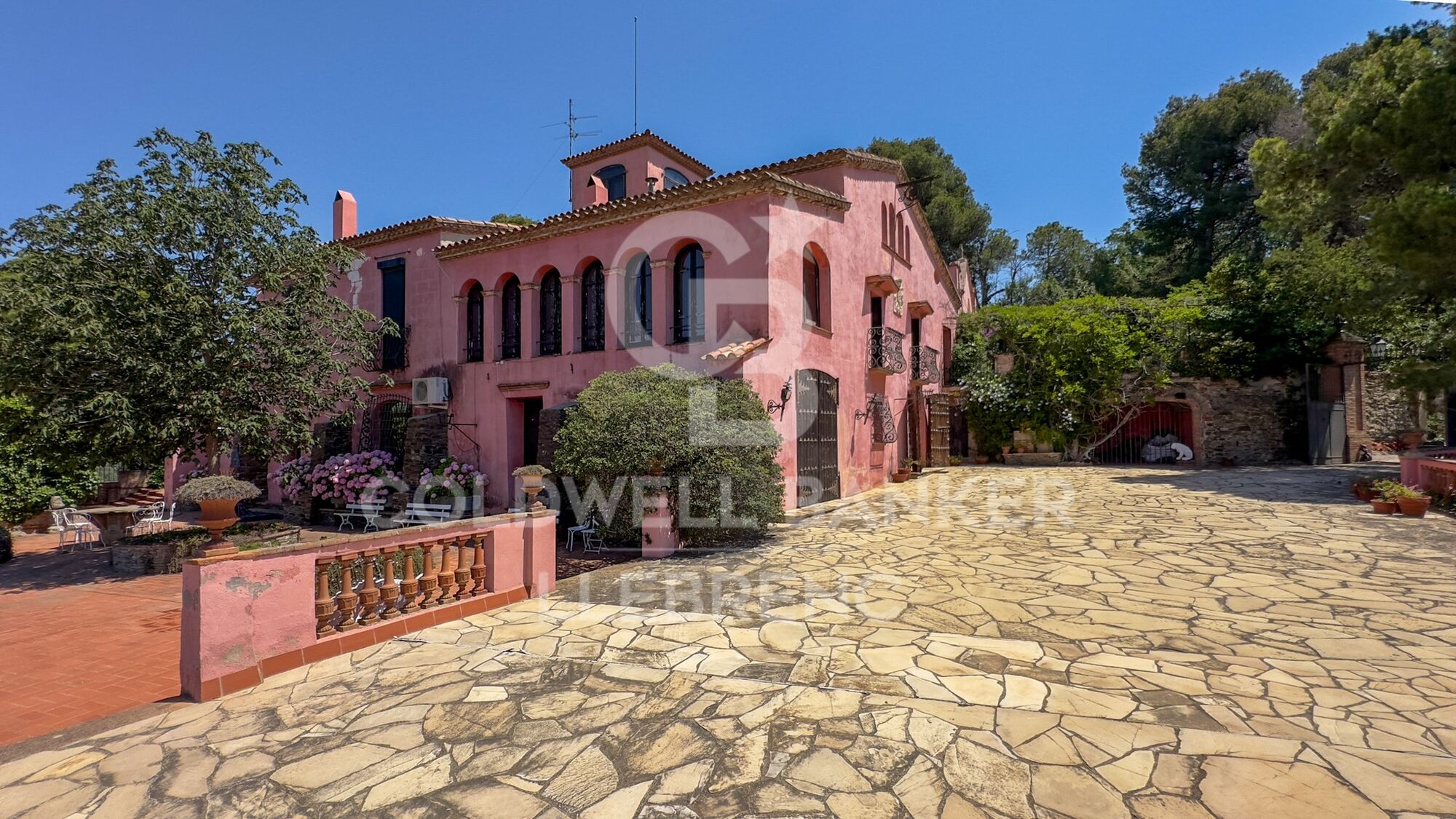 Discover a Unique and Spectacular Estate in the Heart of Vallvidrera