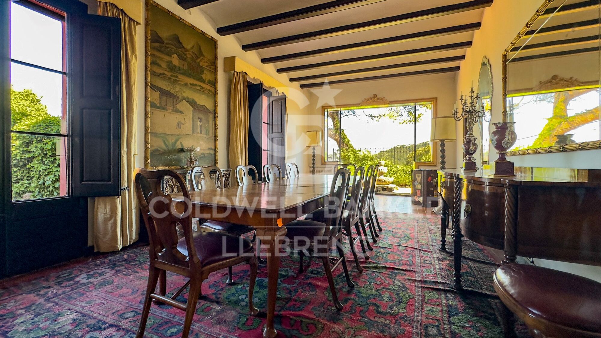 Descubre una masía única y espectacular en venta en el corazón de Vallvidrera