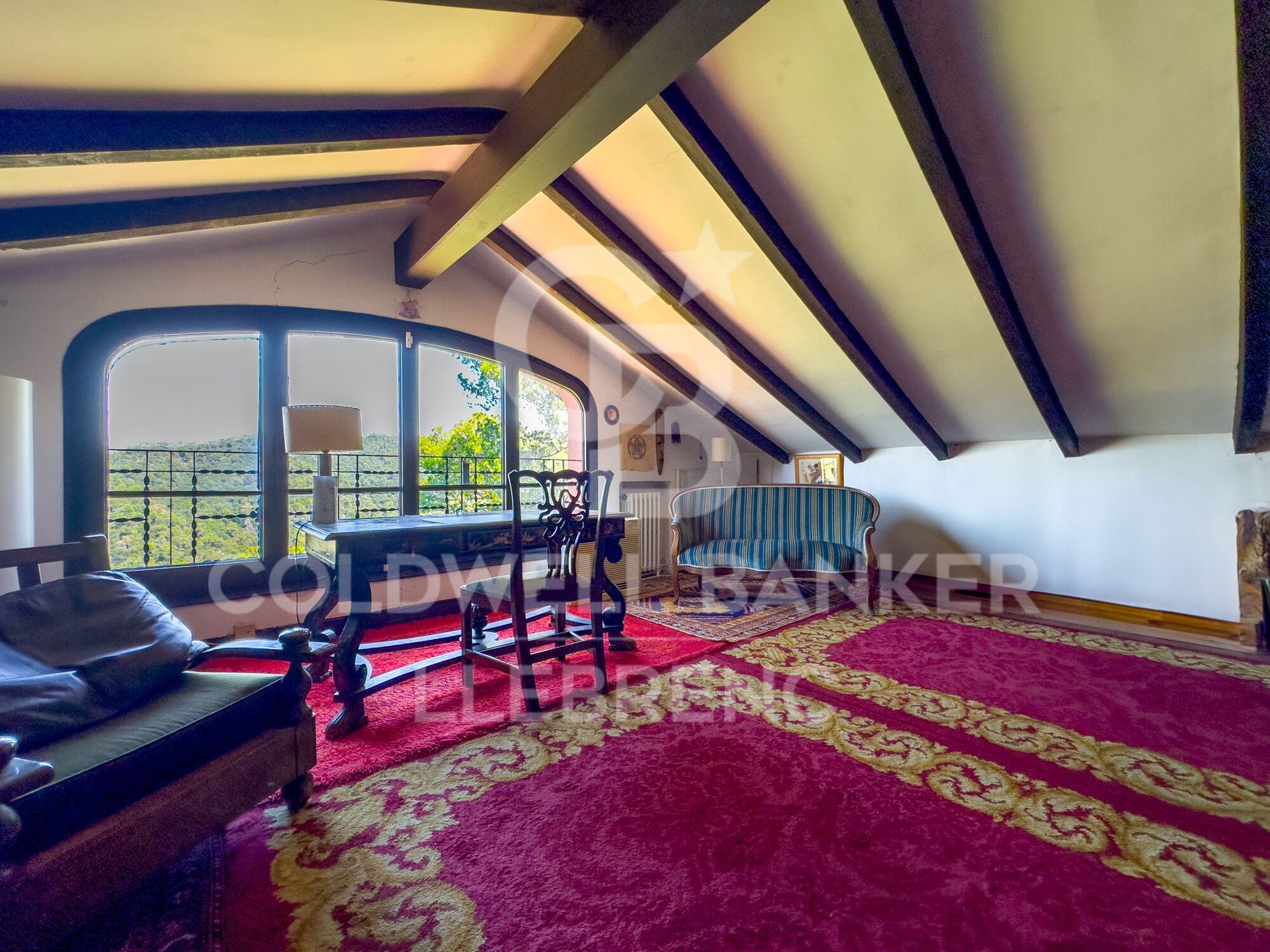 Descubre una masía única y espectacular en venta en el corazón de Vallvidrera