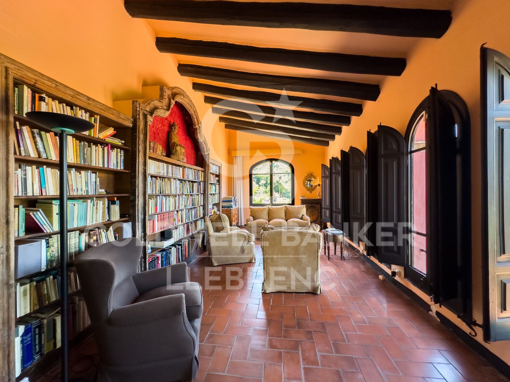 Descubre una masía única y espectacular en venta en el corazón de Vallvidrera